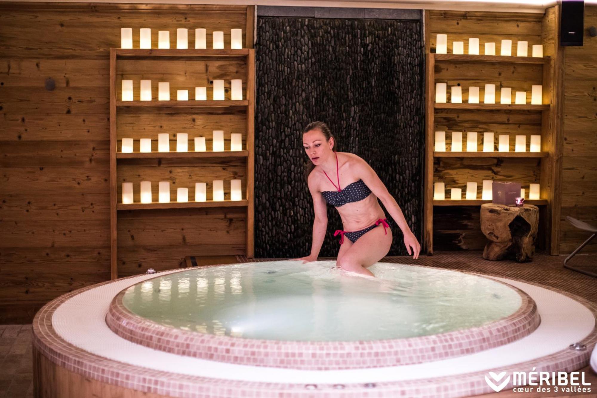 Hotel Alpen Ruitor Мерибель Экстерьер фото