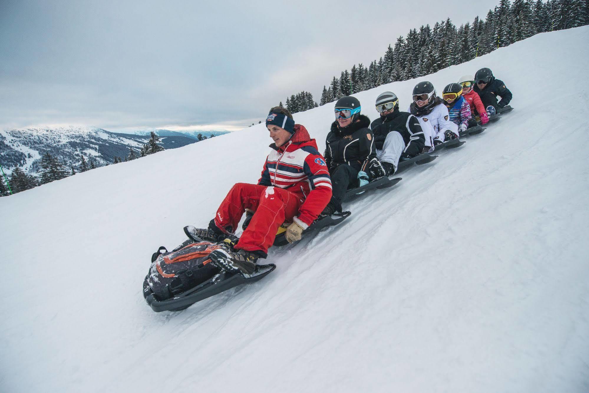 Hotel Alpen Ruitor Мерибель Экстерьер фото