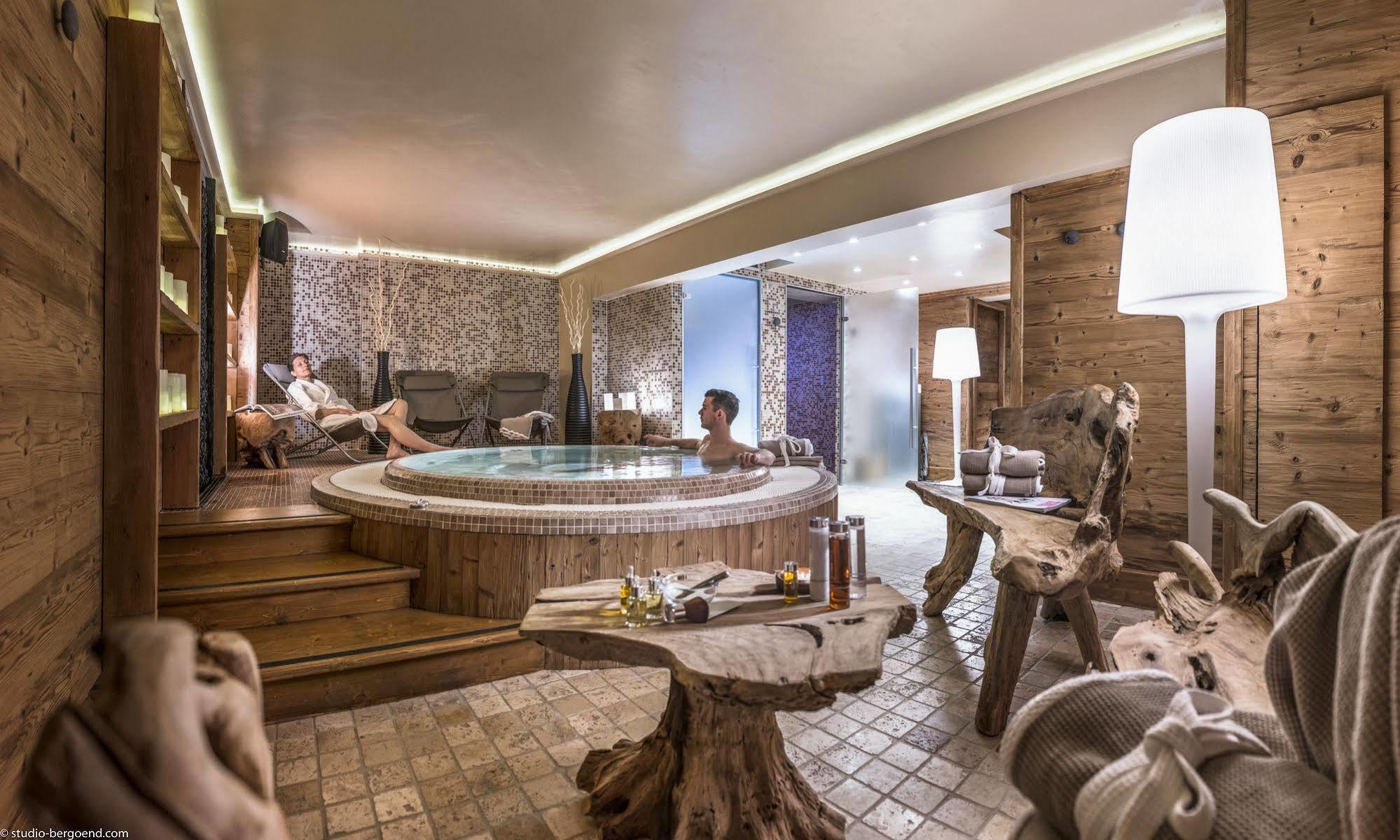 Hotel Alpen Ruitor Мерибель Экстерьер фото
